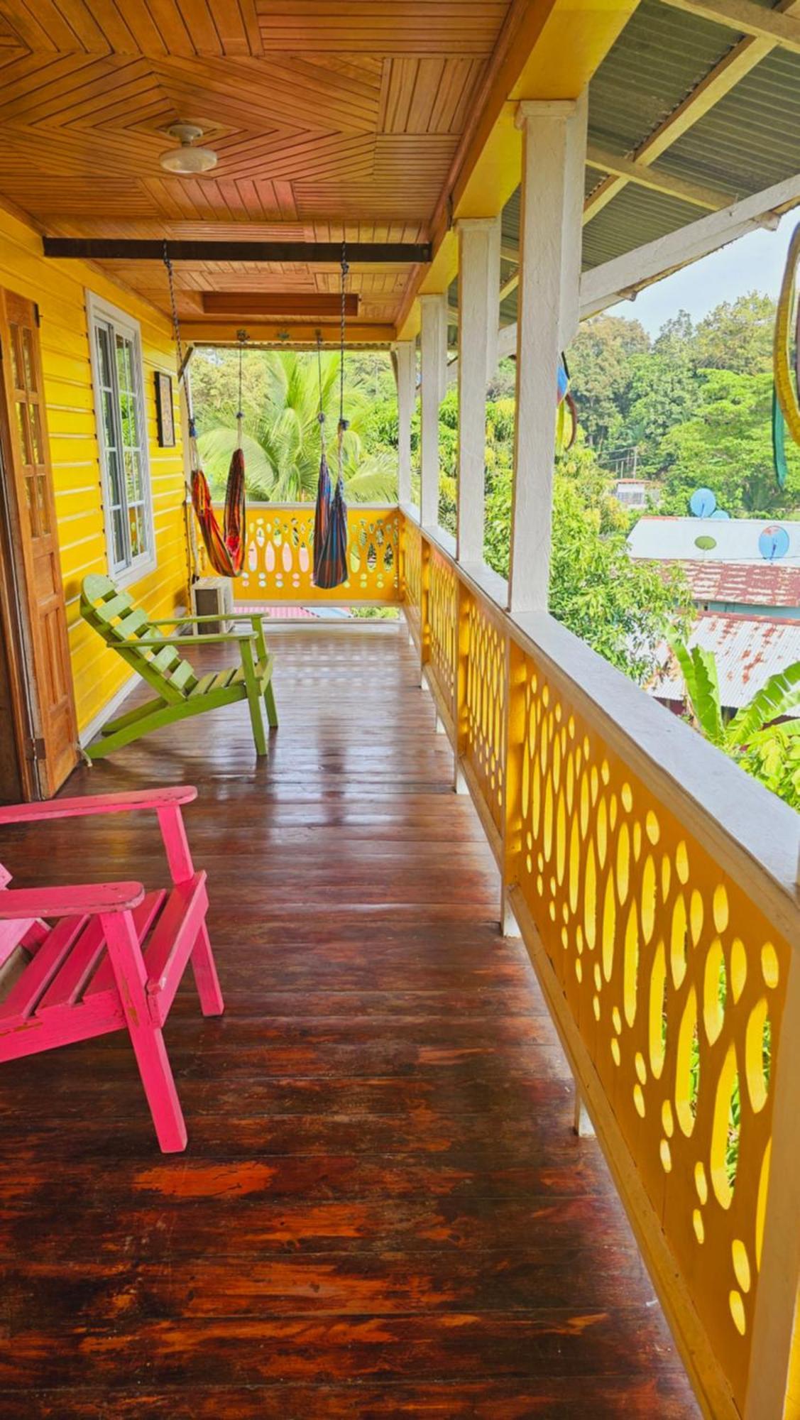 Bastimentos Hill Guest House Bocas Town Dış mekan fotoğraf